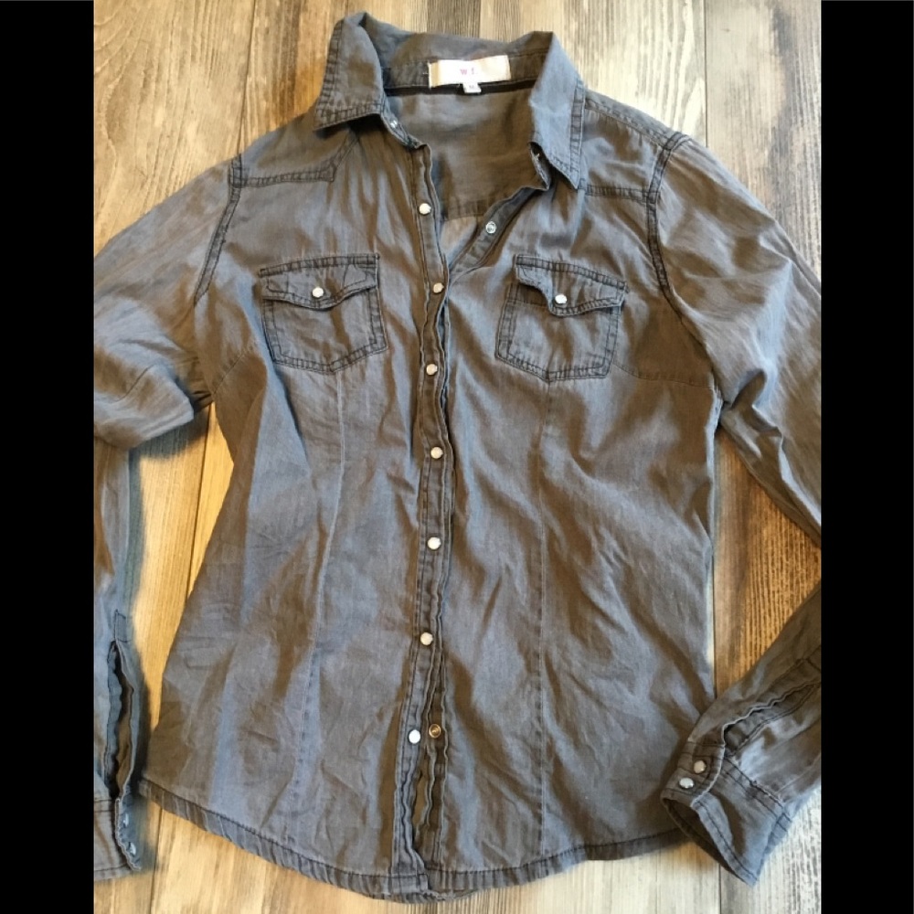 w.f. Button Front Long Sleeve